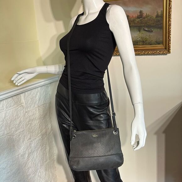 Roots Edie Crossbody Braided Tribe Leather Bag - Picture 2 of 12